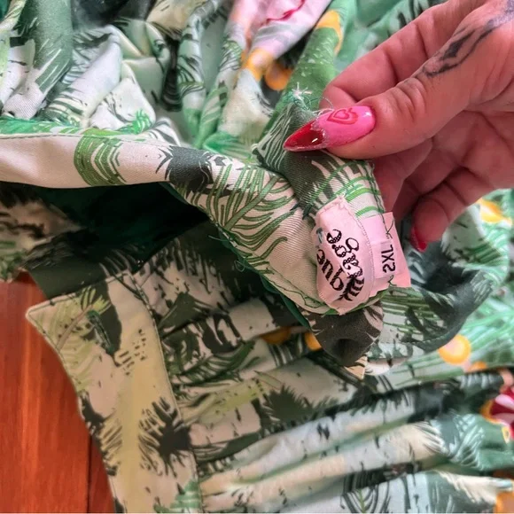 Light up Christmas skirt - Picture 9 of 14